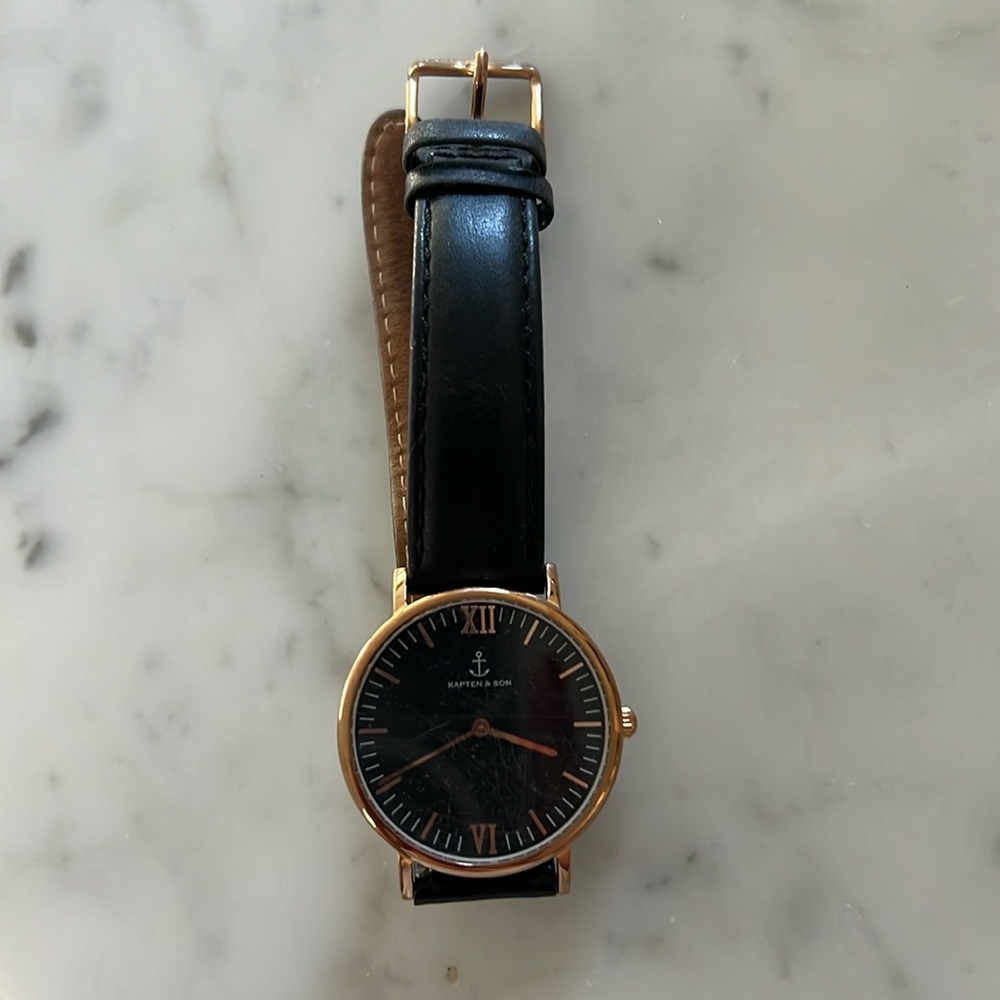 Kapten & Son watch
